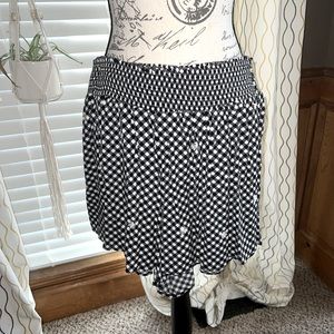 NWT Victorias Secret PINK Flowy *Gingham/Floral* Shorts.🌼